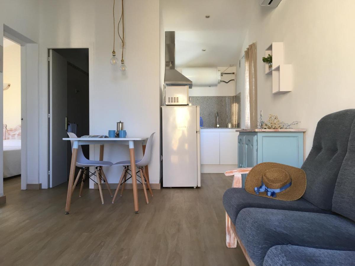 Apartamentos Surest Кала-эн-Бланес Экстерьер фото